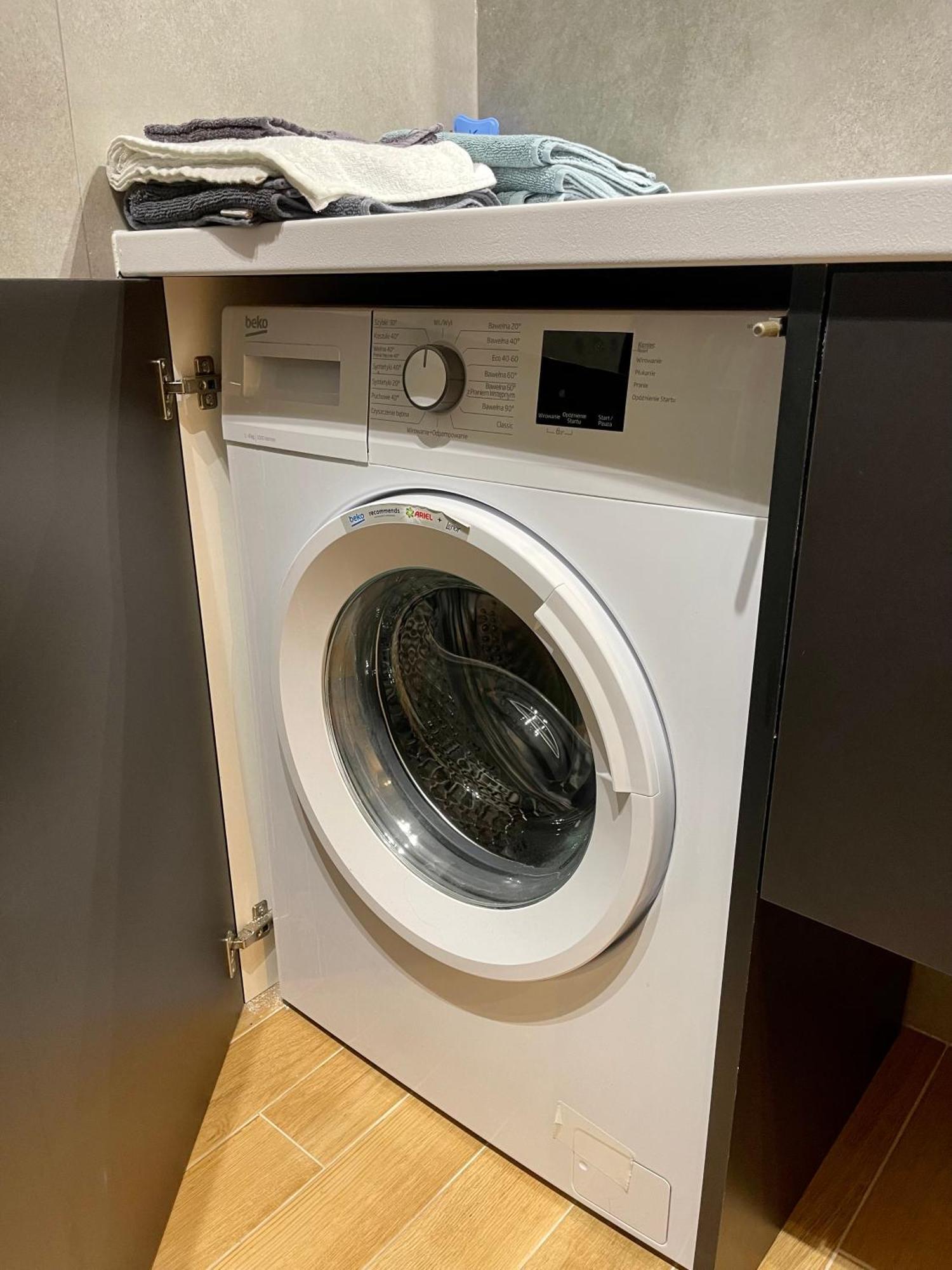 דירות ורשה Time&House Pileckiego Przy Centrum Onkologi I Klinice Novum Apartament Na Wylacznosc Pokoj,Sypialnia,Lozko, Lazienka,Kuchnia מראה חיצוני תמונה