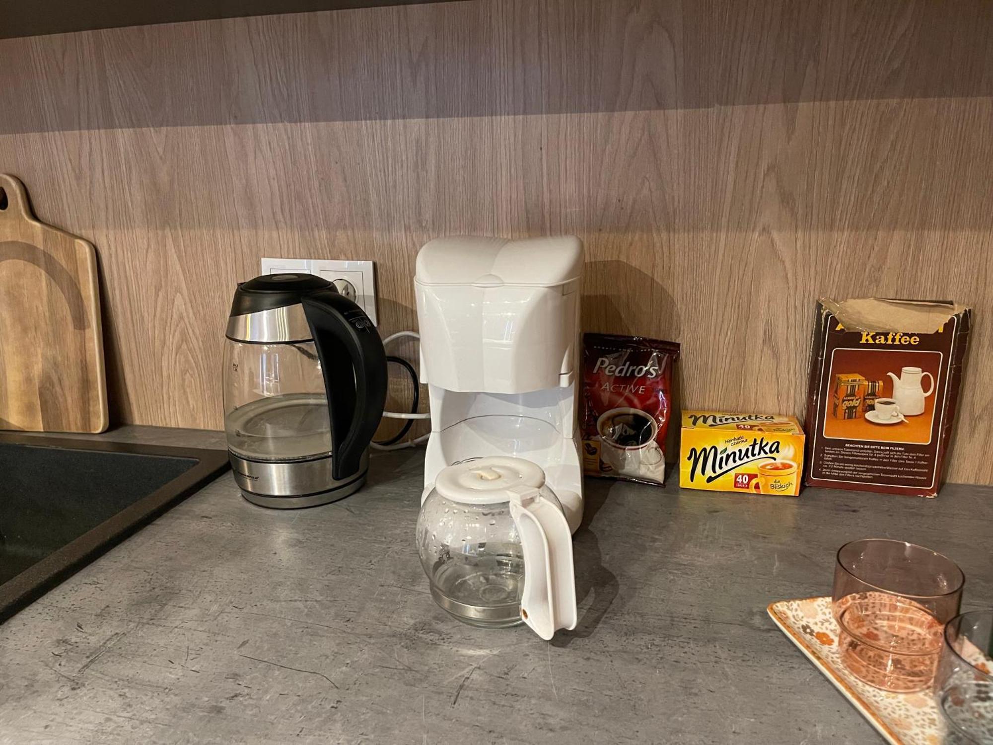 דירות ורשה Time&House Pileckiego Przy Centrum Onkologi I Klinice Novum Apartament Na Wylacznosc Pokoj,Sypialnia,Lozko, Lazienka,Kuchnia חדר תמונה